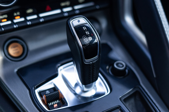 Decontare transport salariati cu Bolt/Uber: Ce tratament fiscal se aplica