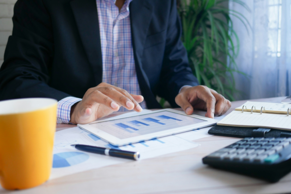 Cariera in contabilitate si finante. Cum sa-ti gasesti un job stabil sau contracte de colaborare folosind Jooble